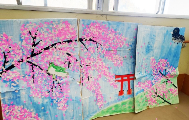 桜の青空の絵の作品